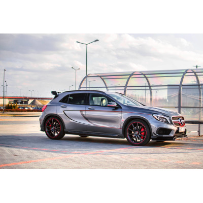 Spoiler delantero para Mercedes-Benz GLA 45 AMG