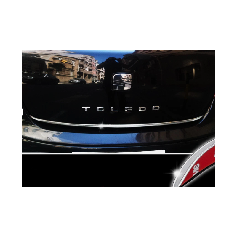 Embellecedor cromado Seat Toledo