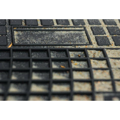 ALFOMBRILLA DE GOMA PARA CADILLAC RSX | ENTRE 2004-2009